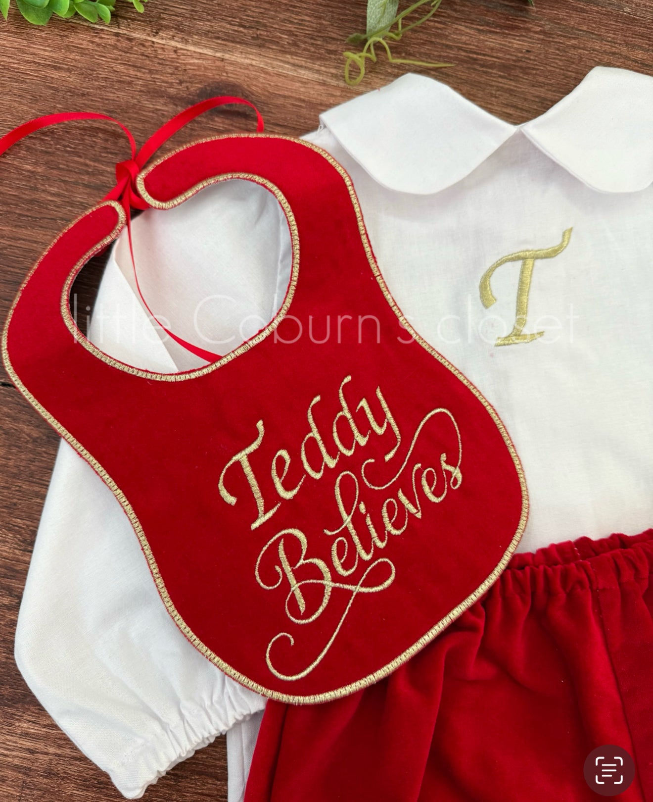 Boys personalised velvet set