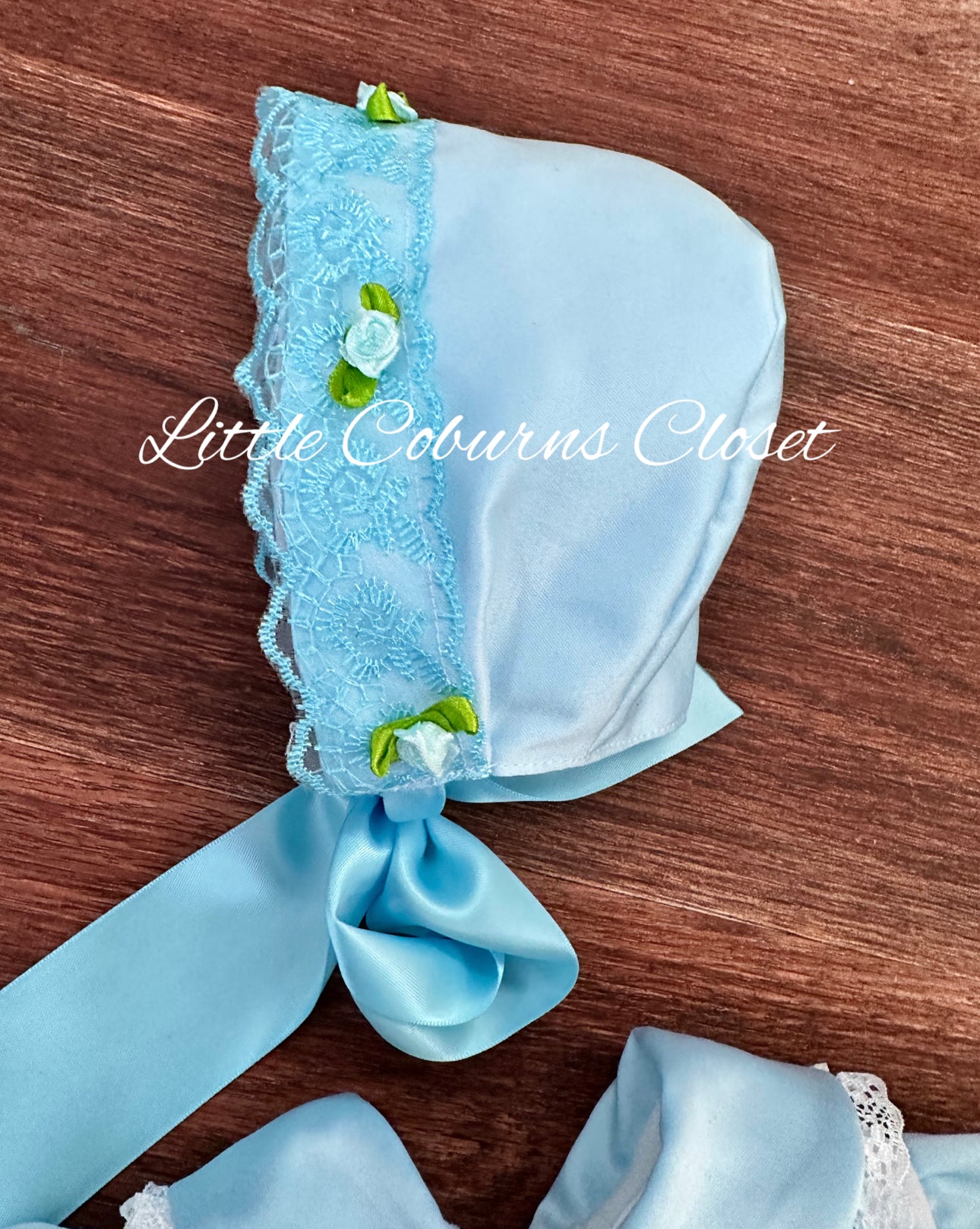 Blue La Rose Bonnet