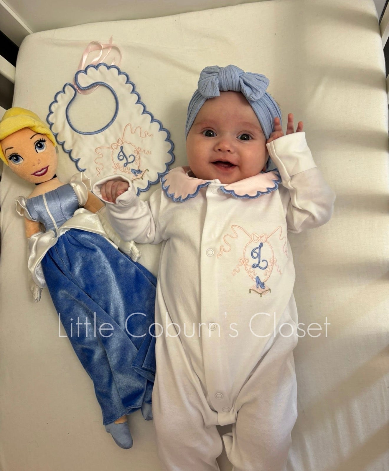 Glass slipper embroidered Sleepsuit & Bib set